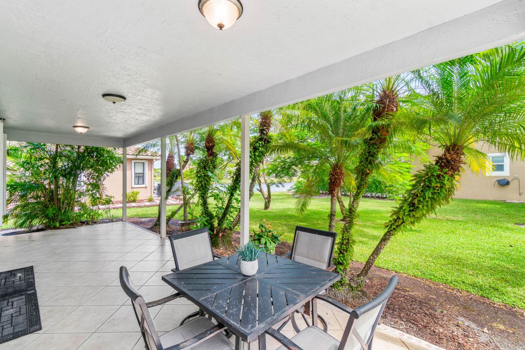 En Venta: $890,000 (5 camas, 3 baños, 2890 Pies cuadrados)