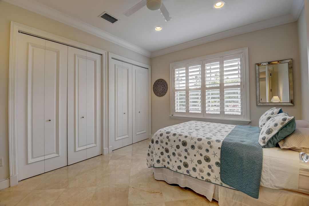 For Rent: $29,000 (4 beds, 5 baths, 3302 Square Feet)