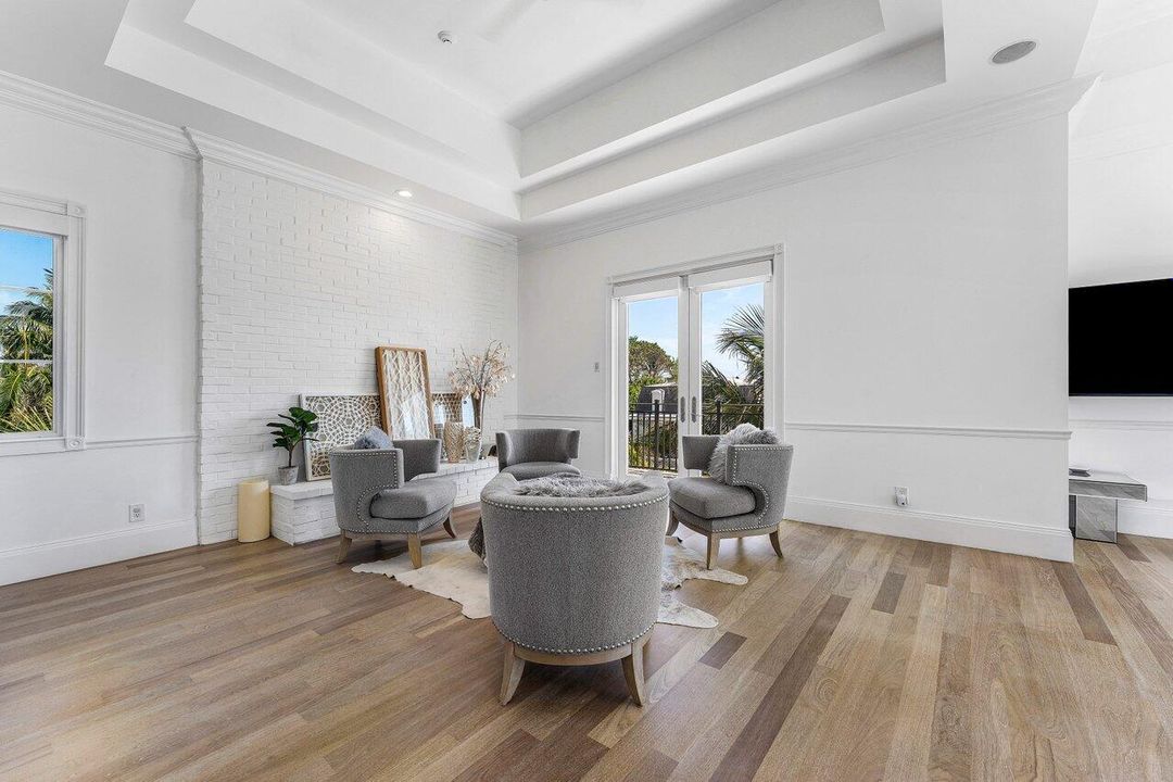 На продажу: $5,950,000 (6 спален, 7 ванн, 6351 Квадратных фут)