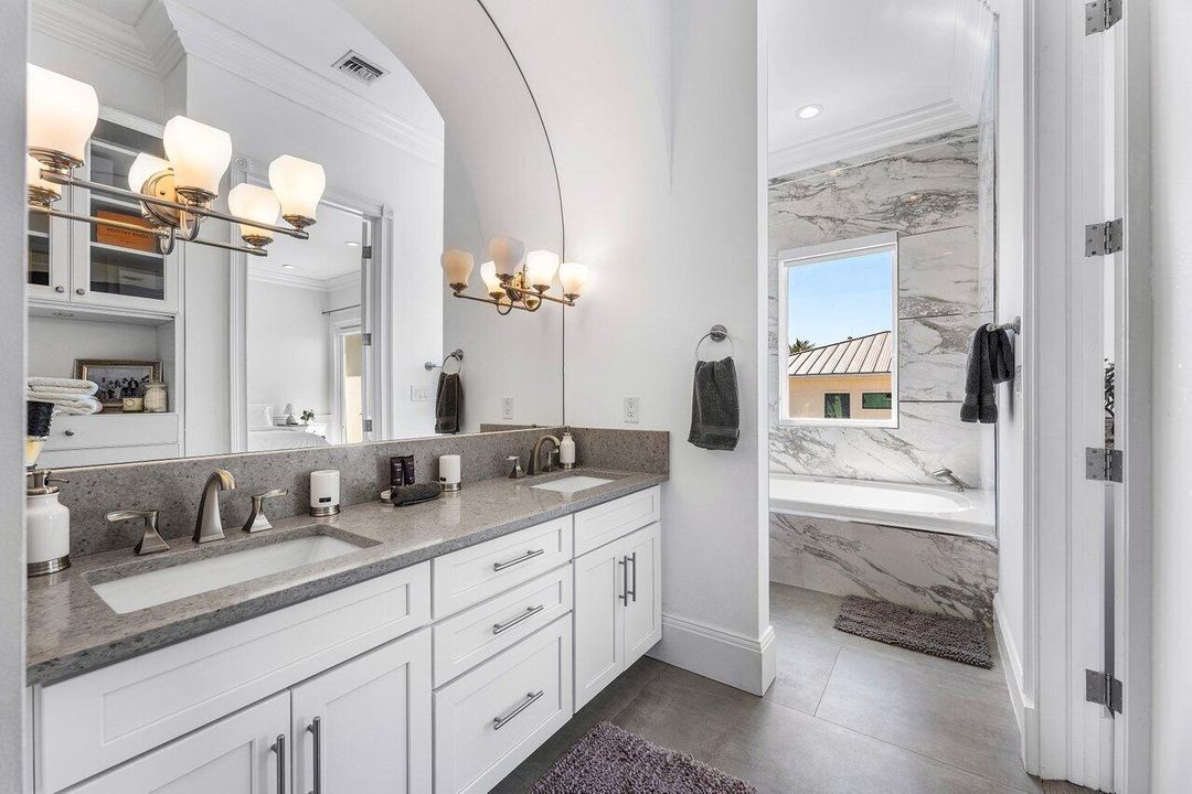 На продажу: $5,950,000 (6 спален, 7 ванн, 6351 Квадратных фут)