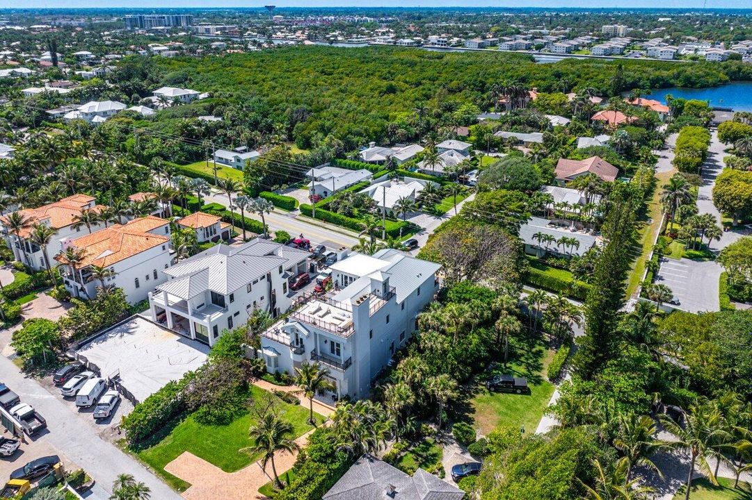 На продажу: $5,950,000 (6 спален, 7 ванн, 6351 Квадратных фут)