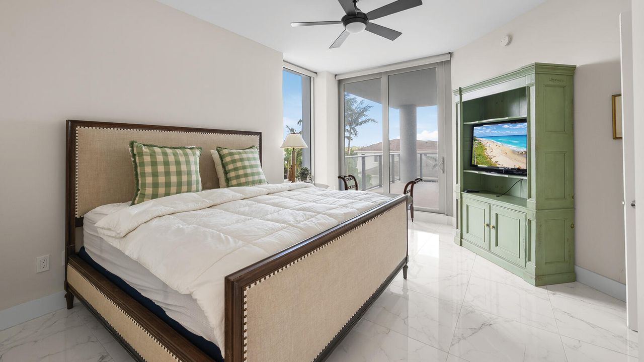 En Venta: $1,550,000 (2 camas, 2 baños, 1850 Pies cuadrados)