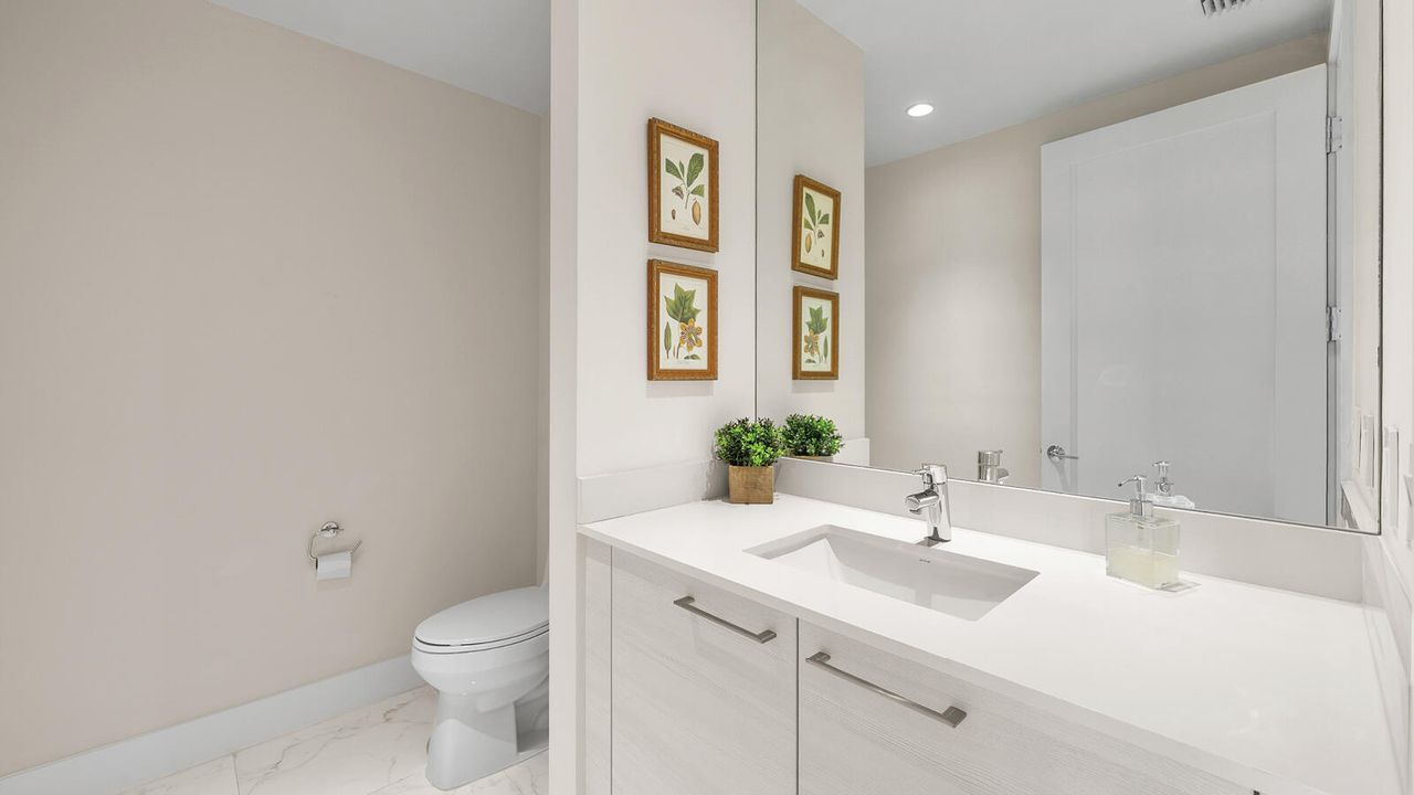 En Venta: $1,550,000 (2 camas, 2 baños, 1850 Pies cuadrados)