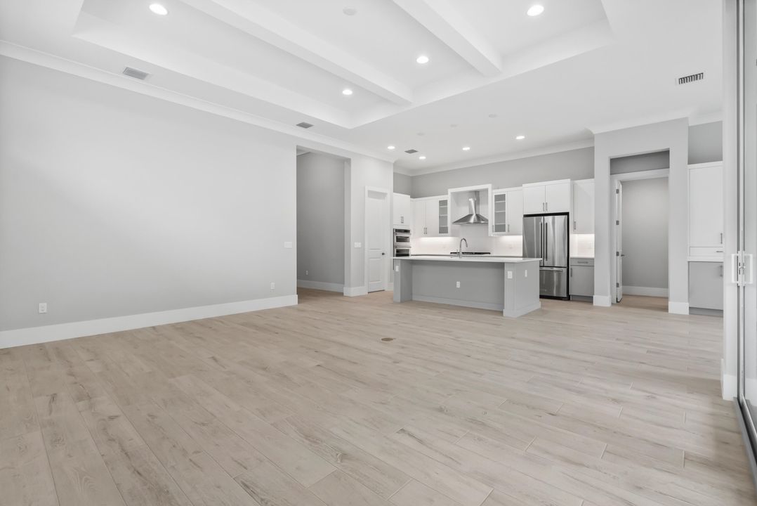 待售: $904,657 (3 贝兹, 3 浴室, 2321 平方英尺)