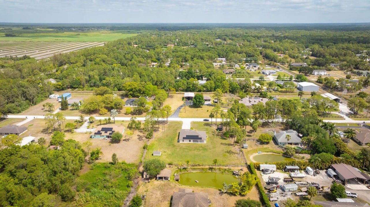 For Sale: $705,000 (4 beds, 2 baths, 2011 Square Feet)