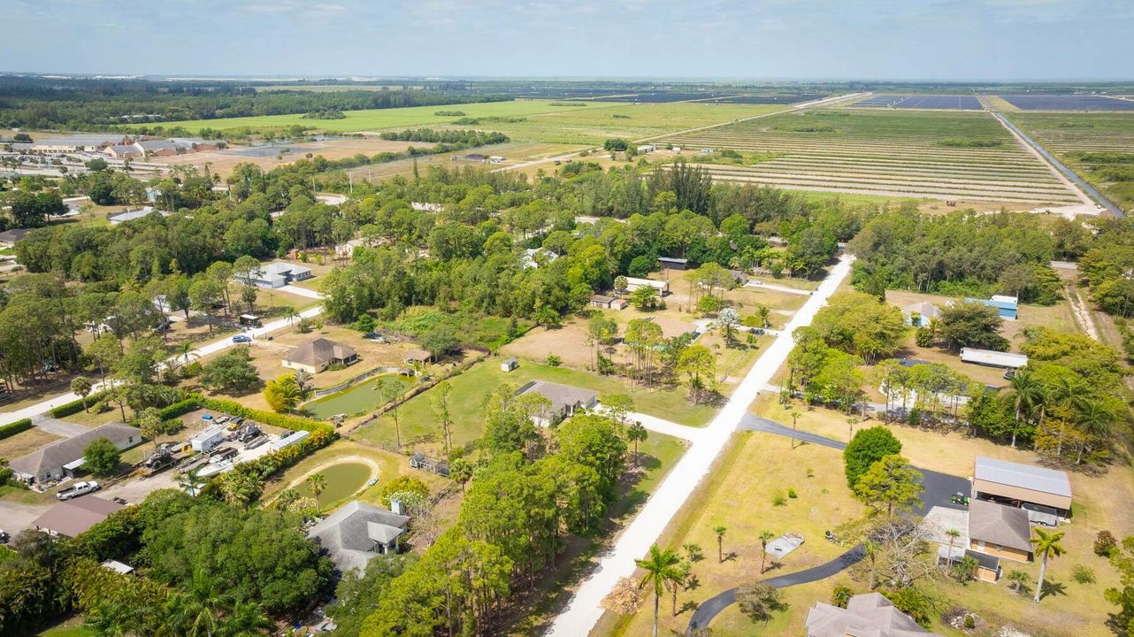 For Sale: $705,000 (4 beds, 2 baths, 2011 Square Feet)