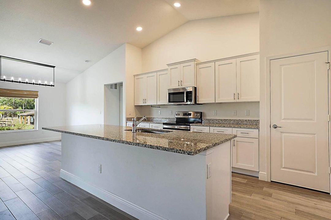 For Sale: $705,000 (4 beds, 2 baths, 2011 Square Feet)