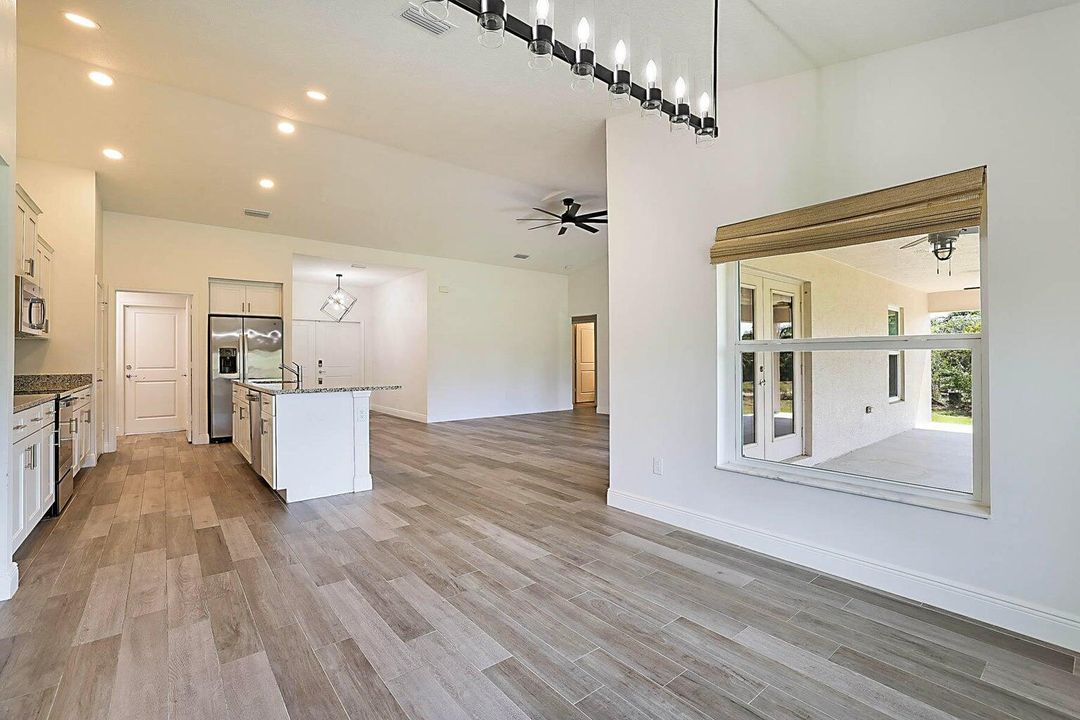 For Sale: $705,000 (4 beds, 2 baths, 2011 Square Feet)