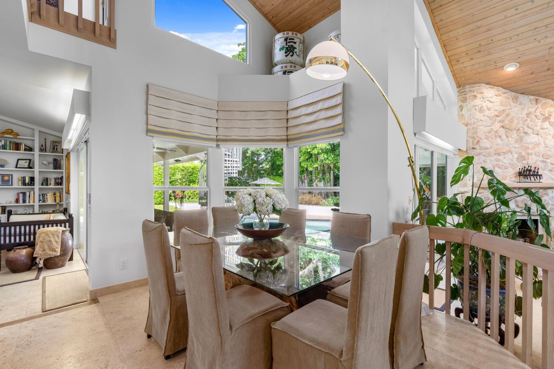 Activo con contrato: $3,375,000 (4 camas, 3 baños, 3462 Pies cuadrados)