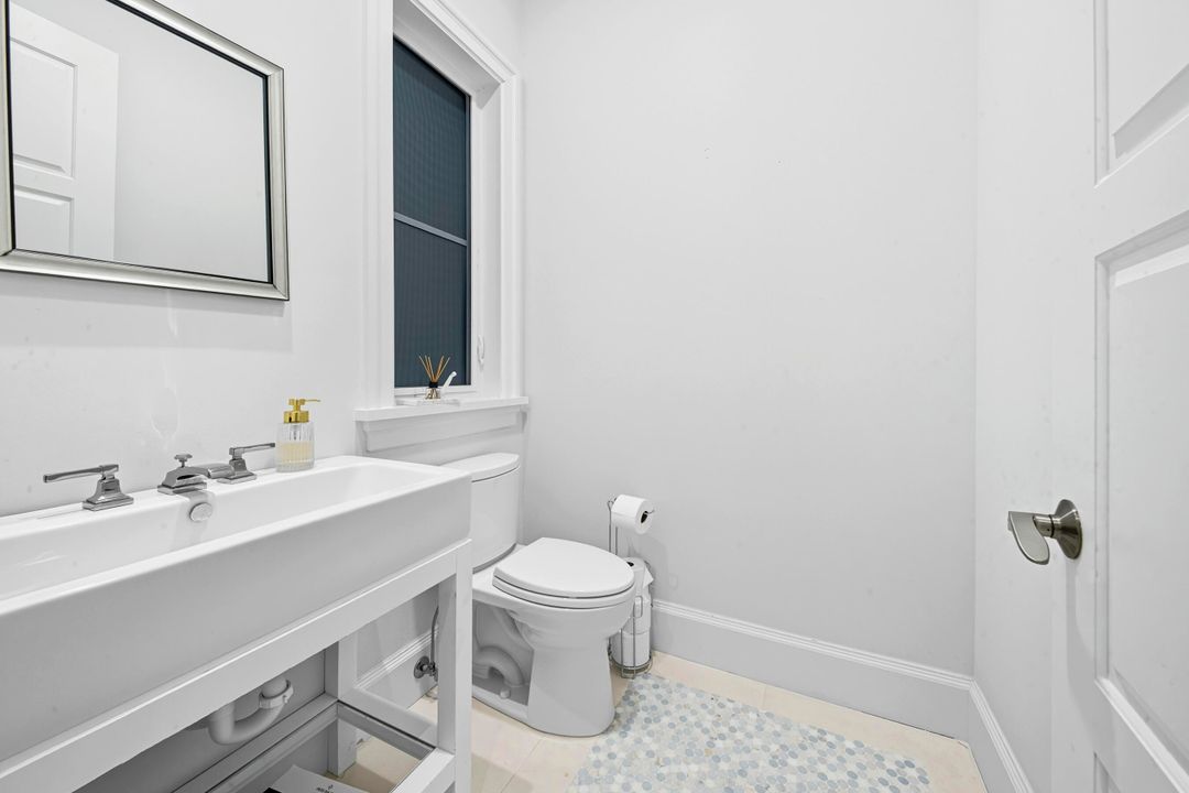 For Sale: $6,600,000 (4 beds, 4 baths, 5248 Square Feet)