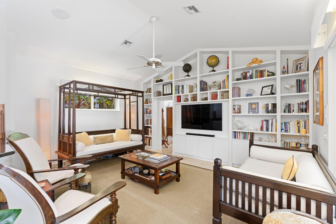 Activo con contrato: $3,375,000 (4 camas, 3 baños, 3462 Pies cuadrados)