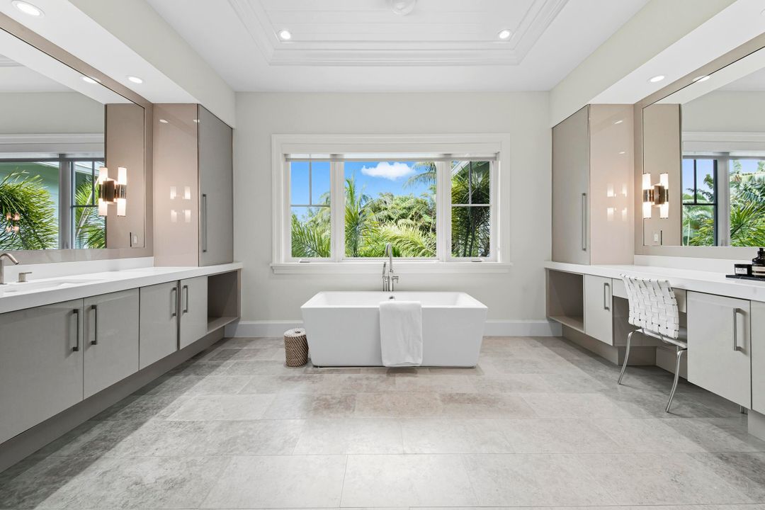 For Sale: $6,600,000 (4 beds, 4 baths, 5248 Square Feet)