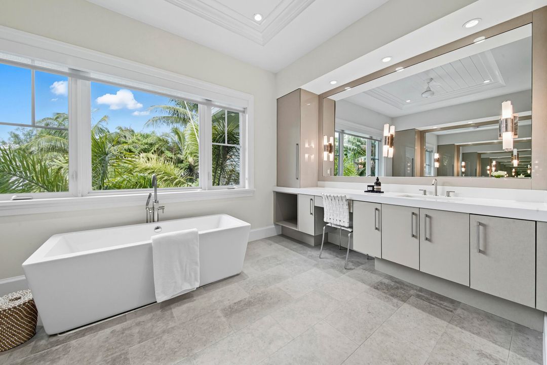 For Sale: $6,600,000 (4 beds, 4 baths, 5248 Square Feet)