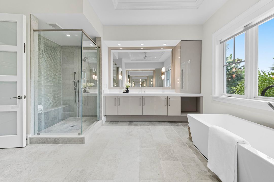 For Sale: $6,600,000 (4 beds, 4 baths, 5248 Square Feet)