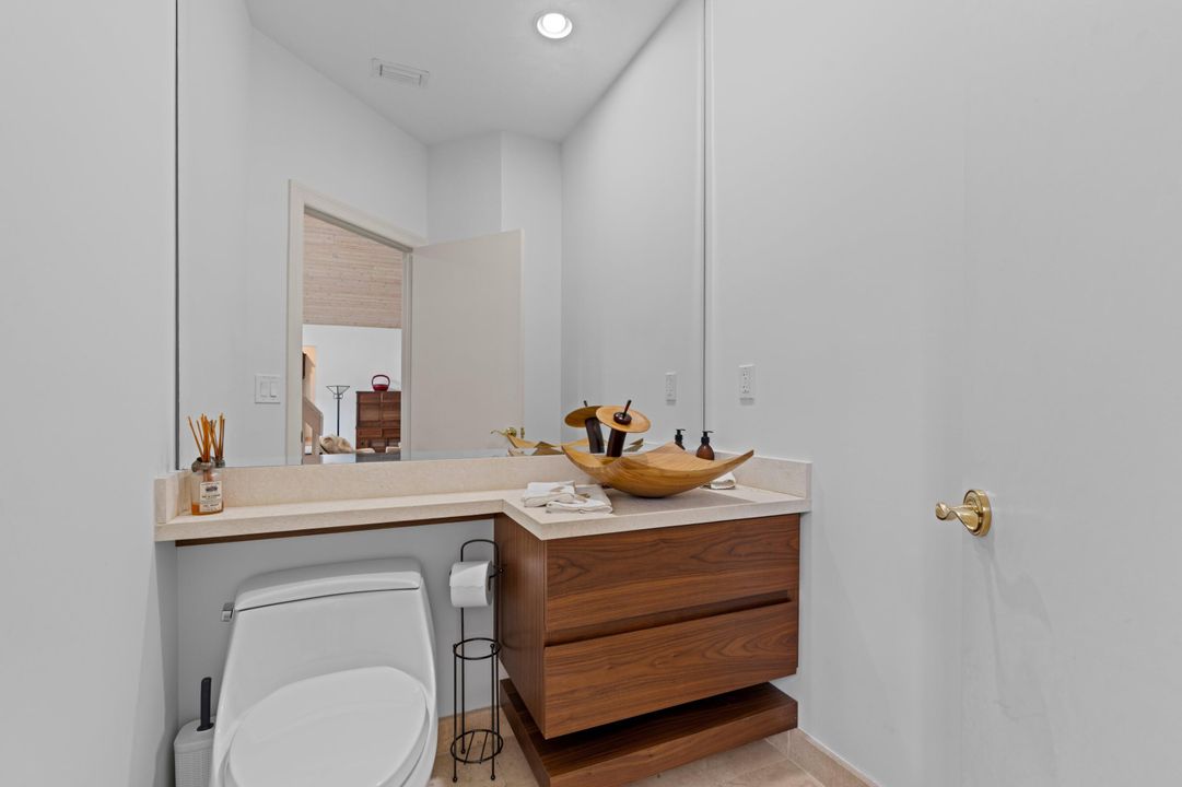 Activo con contrato: $3,375,000 (4 camas, 3 baños, 3462 Pies cuadrados)