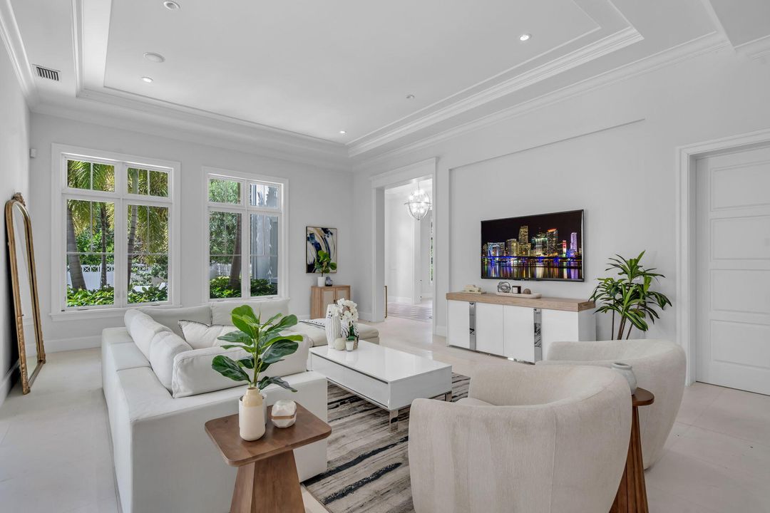 For Sale: $6,600,000 (4 beds, 4 baths, 5248 Square Feet)