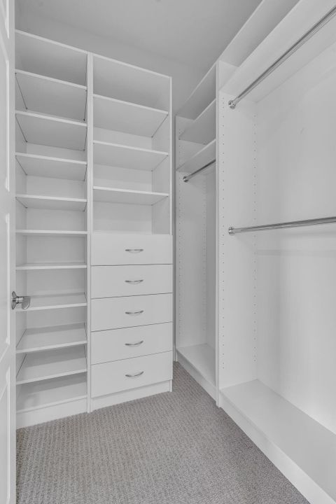 For Sale: $6,600,000 (4 beds, 4 baths, 5248 Square Feet)