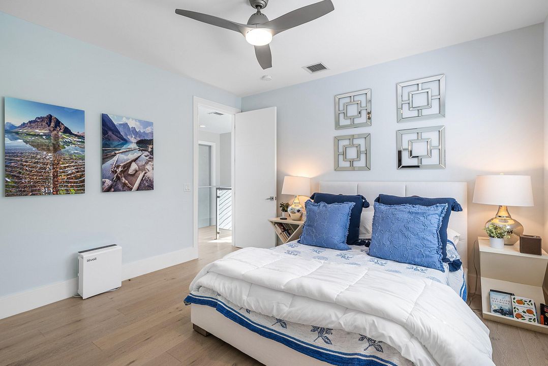 Active With Contract: $3,445,000 (4 beds, 4 baths, 3187 Square Feet)