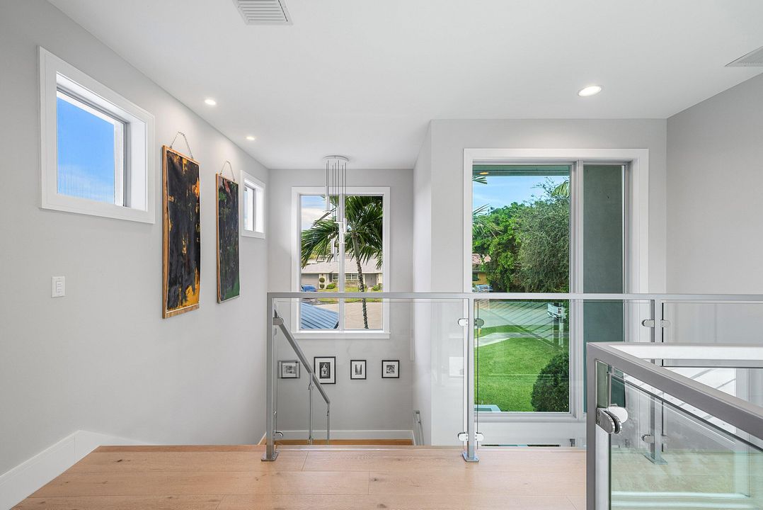 Active With Contract: $3,445,000 (4 beds, 4 baths, 3187 Square Feet)