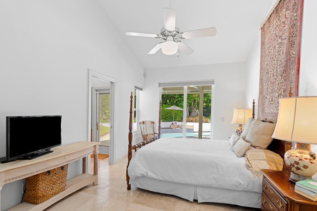 Activo con contrato: $3,375,000 (4 camas, 3 baños, 3462 Pies cuadrados)