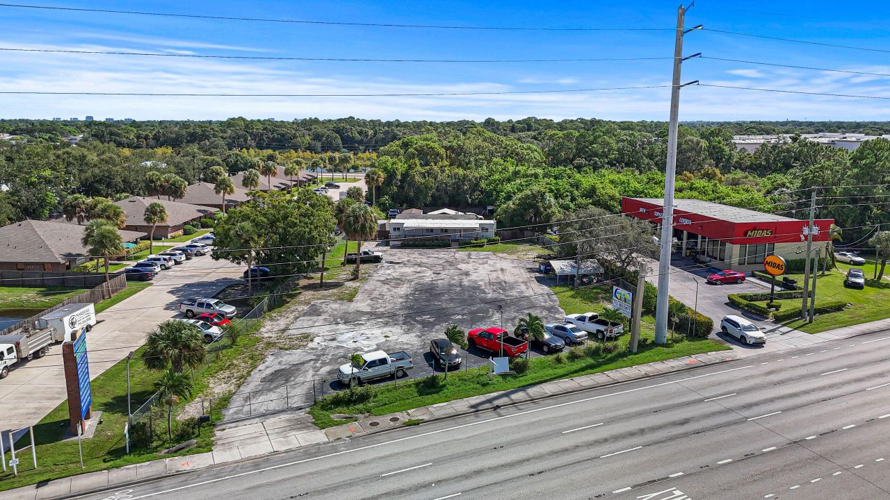 For Sale: $999,888 (0 beds, 0 baths, 0 Square Feet)