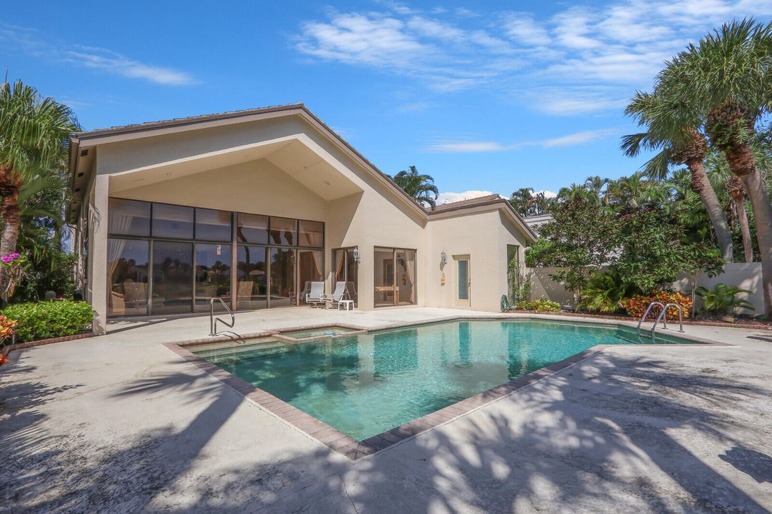 Active With Contract: $2,100,000 (5 beds, 6 baths, 3500 Square Feet)