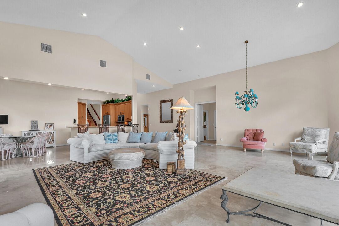 Active With Contract: $2,100,000 (5 beds, 6 baths, 3500 Square Feet)