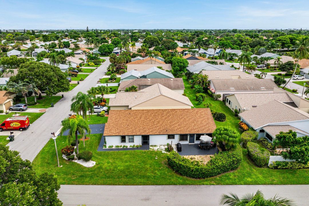 Active With Contract: $475,000 (3 beds, 2 baths, 1754 Square Feet)