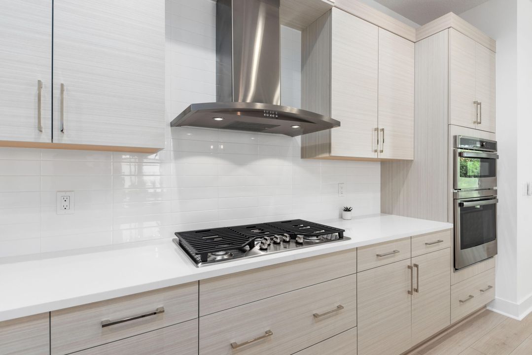 En Venta: $1,720,000 (4 camas, 4 baños, 3652 Pies cuadrados)