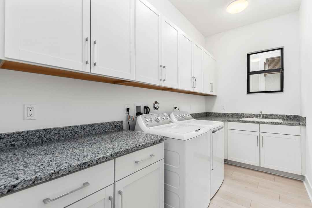 En Venta: $1,720,000 (4 camas, 4 baños, 3652 Pies cuadrados)