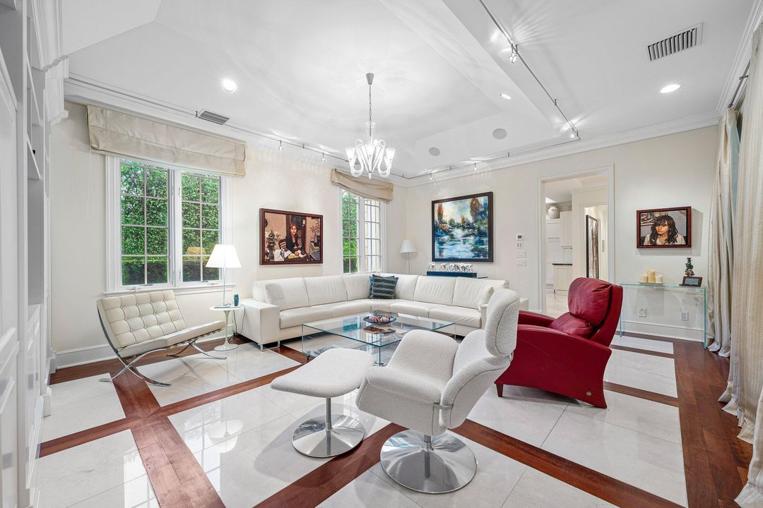 待售: $26,500,000 (4 贝兹, 6 浴室, 5988 平方英尺)