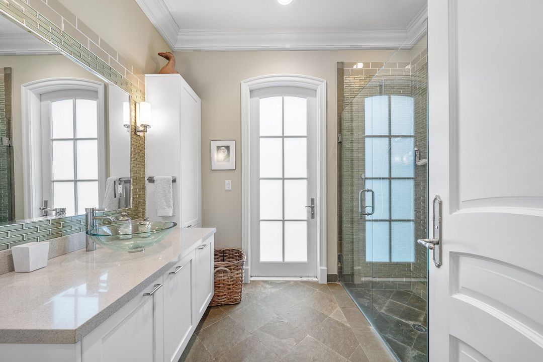 待售: $26,500,000 (4 贝兹, 6 浴室, 5988 平方英尺)