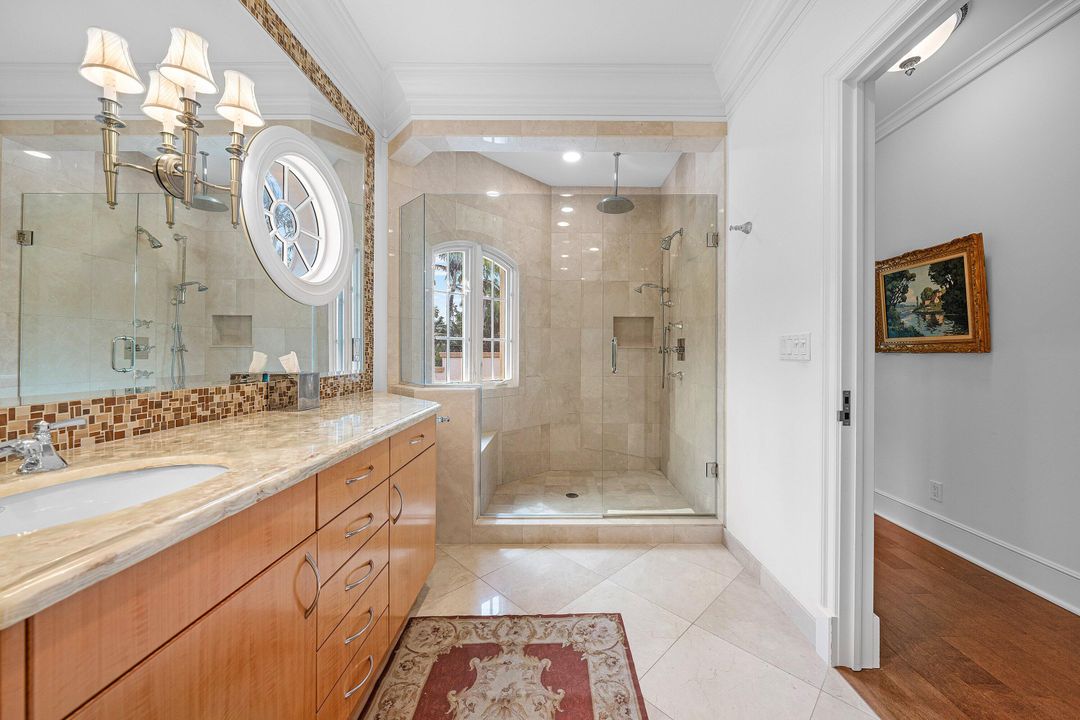 待售: $26,500,000 (4 贝兹, 6 浴室, 5988 平方英尺)