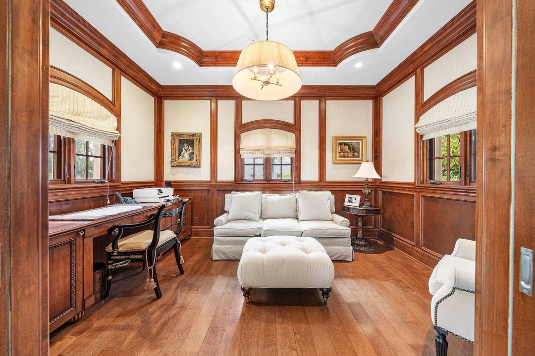 待售: $26,500,000 (4 贝兹, 6 浴室, 5988 平方英尺)