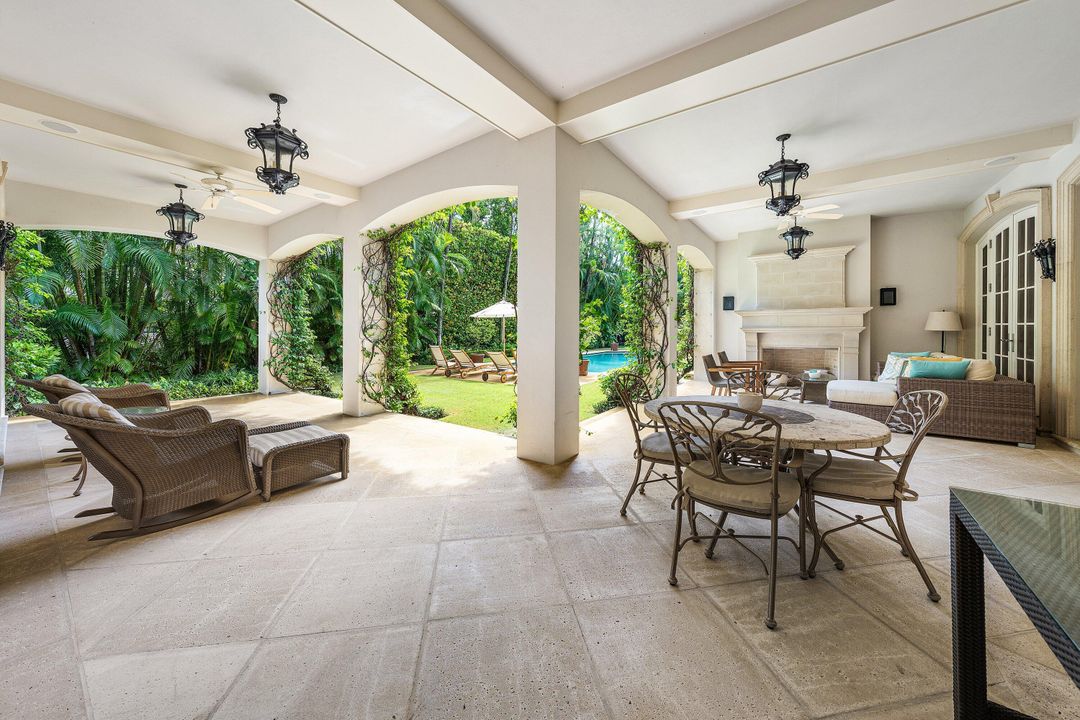 待售: $26,500,000 (4 贝兹, 6 浴室, 5988 平方英尺)