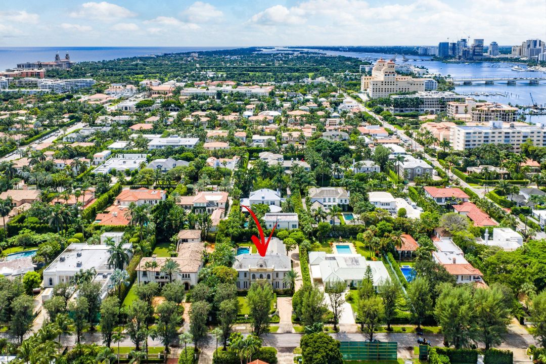 待售: $26,500,000 (4 贝兹, 6 浴室, 5988 平方英尺)