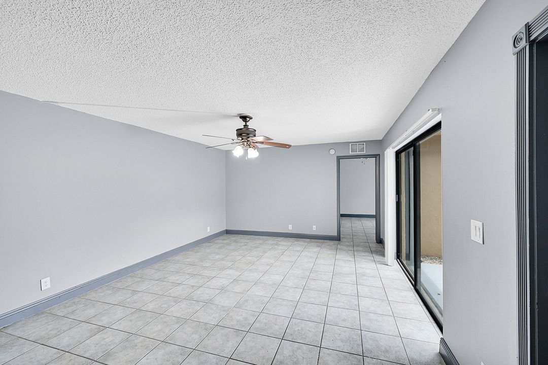 Activo con contrato: $2,475 (3 camas, 2 baños, 1500 Pies cuadrados)