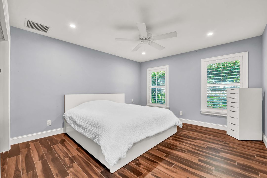 Active With Contract: $2,110,000 (4 beds, 3 baths, 2700 Square Feet)