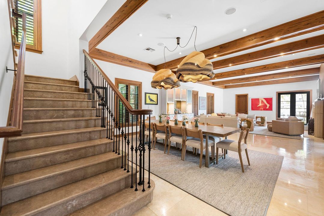 待售: $7,500,000 (4 贝兹, 5 浴室, 5159 平方英尺)