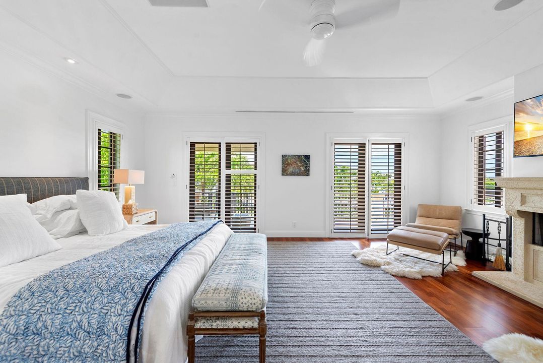 待售: $7,500,000 (4 贝兹, 5 浴室, 5159 平方英尺)