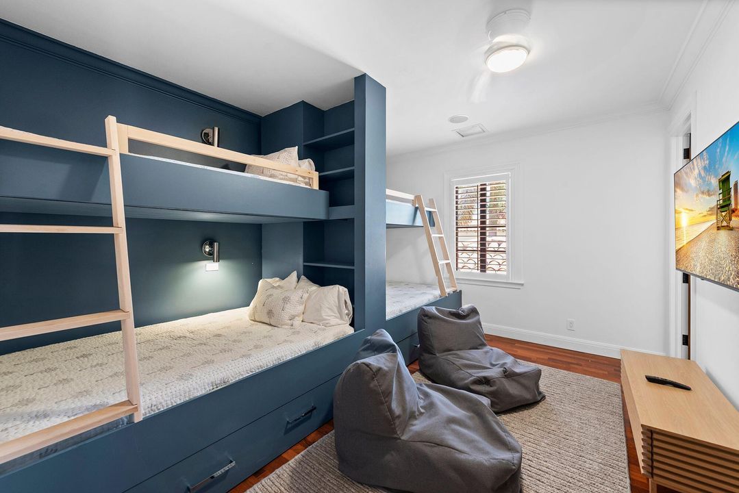 待售: $7,500,000 (4 贝兹, 5 浴室, 5159 平方英尺)