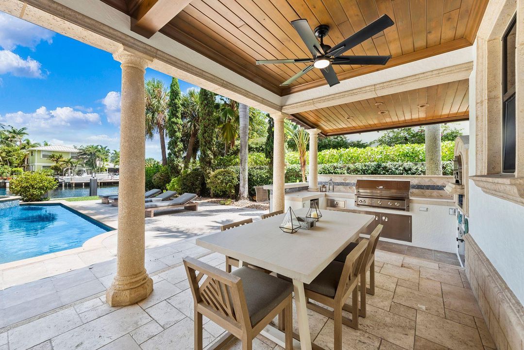 待售: $7,500,000 (4 贝兹, 5 浴室, 5159 平方英尺)