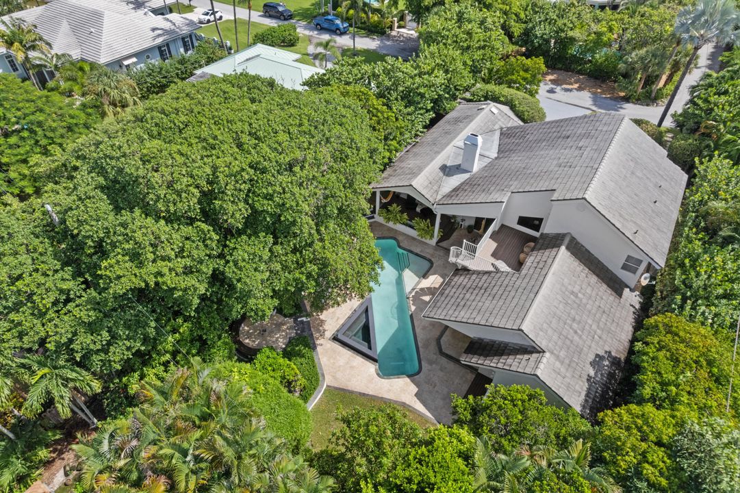 Activo con contrato: $3,375,000 (4 camas, 3 baños, 3462 Pies cuadrados)