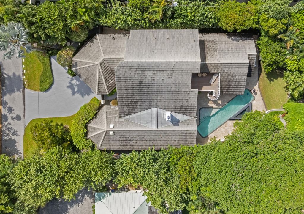 Activo con contrato: $3,375,000 (4 camas, 3 baños, 3462 Pies cuadrados)