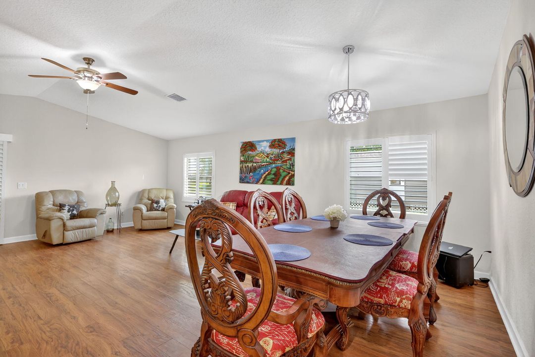 For Sale: $235,000 (2 beds, 2 baths, 1451 Square Feet)