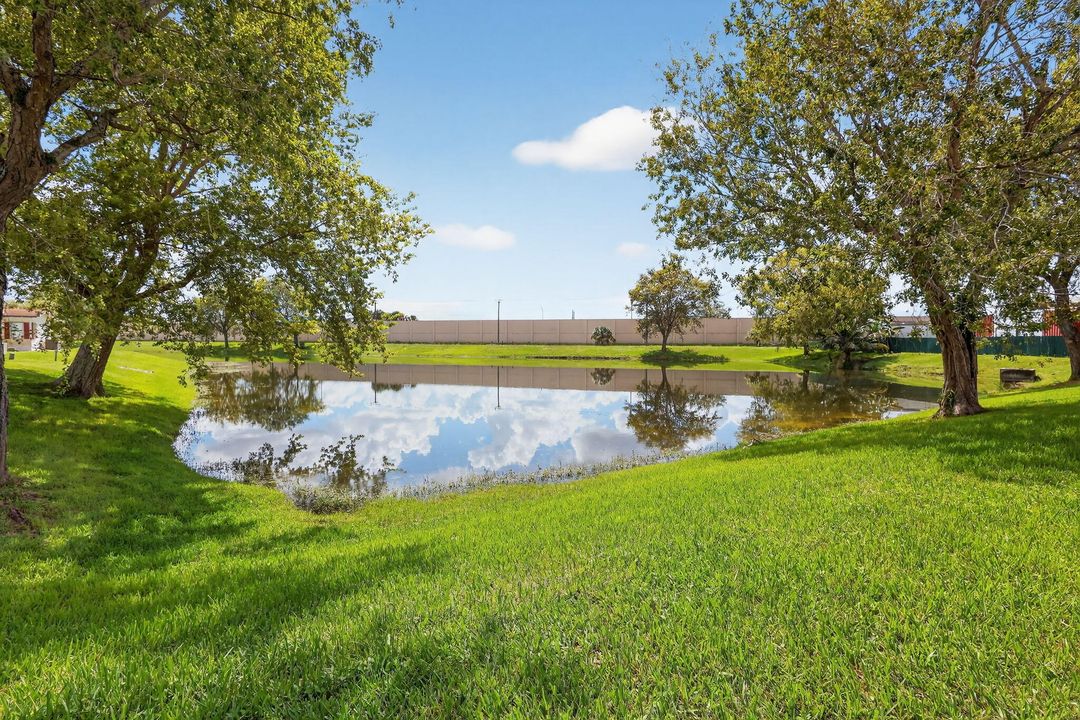 For Sale: $235,000 (2 beds, 2 baths, 1451 Square Feet)