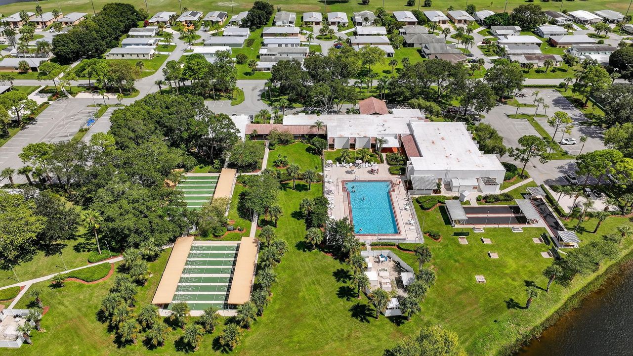 For Sale: $235,000 (2 beds, 2 baths, 1451 Square Feet)