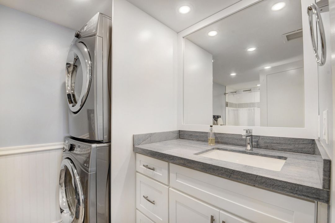 En Renta: $16,000 (3 camas, 2 baños, 2209 Pies cuadrados)