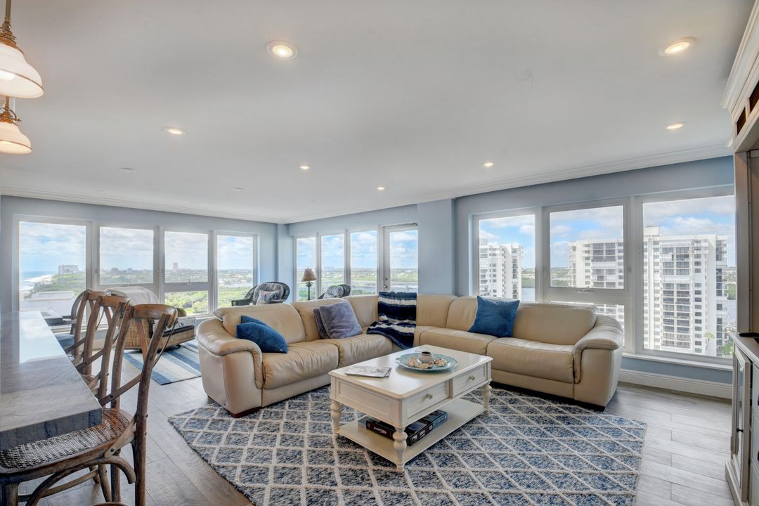 En Renta: $16,000 (3 camas, 2 baños, 2209 Pies cuadrados)