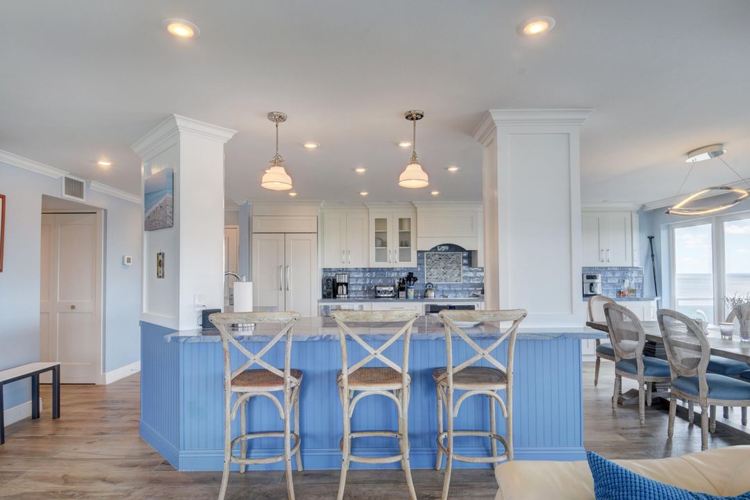 En Renta: $16,000 (3 camas, 2 baños, 2209 Pies cuadrados)